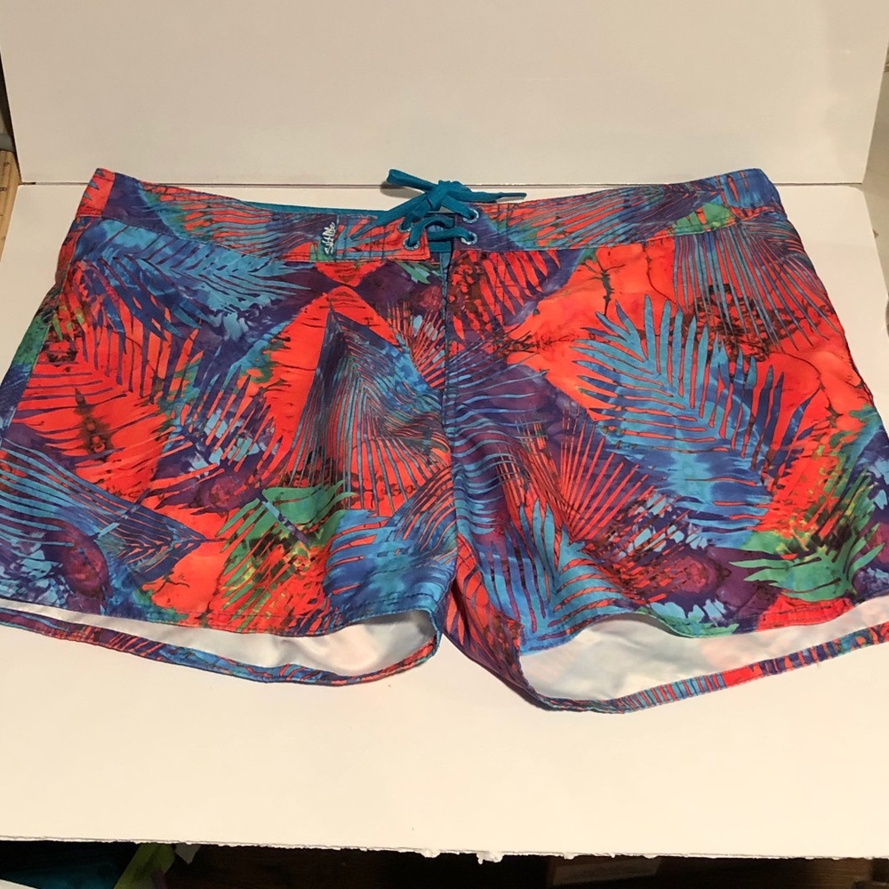Salt Life Tropical Board Short Bathing Suit Cover